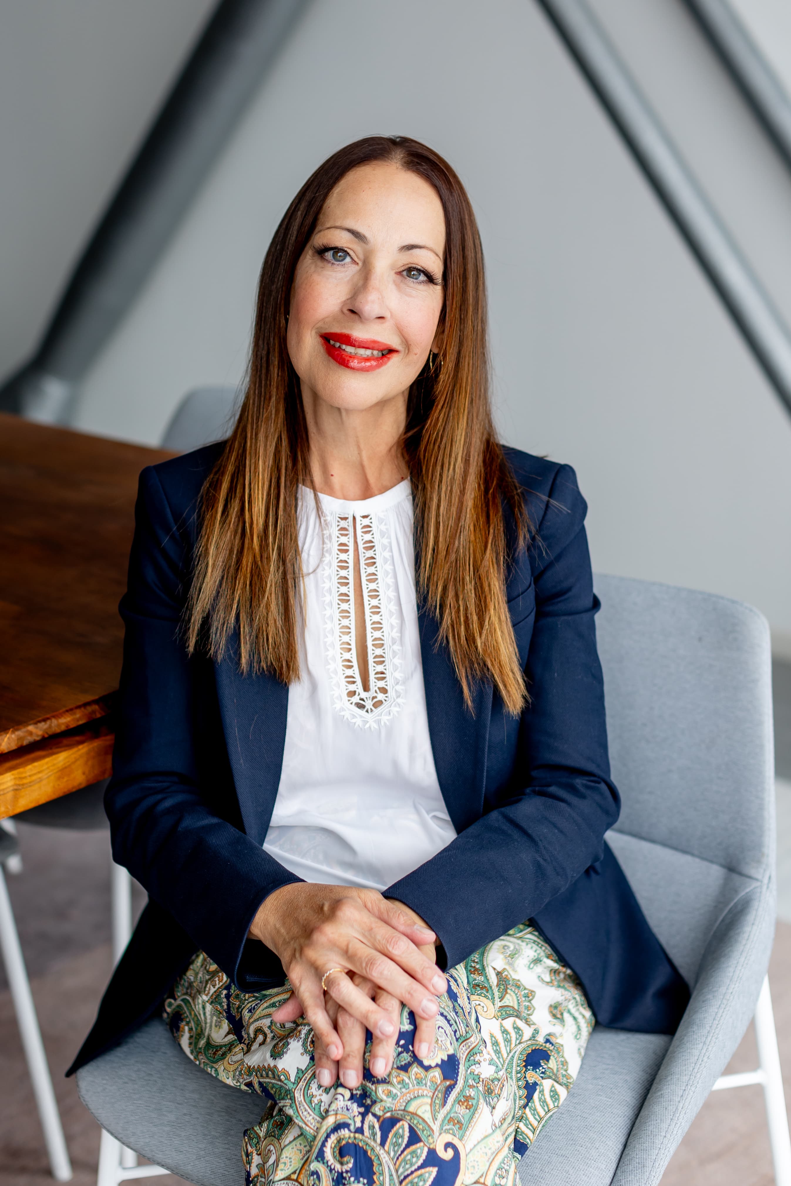 Contact Elizabeth Barker